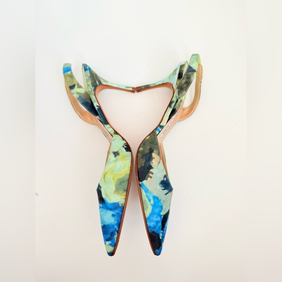 Manolo Blahnik Green Blue Floral Cloth Carolyne 70mm slingback pumps EU 38.5 - Picture 5 of 8